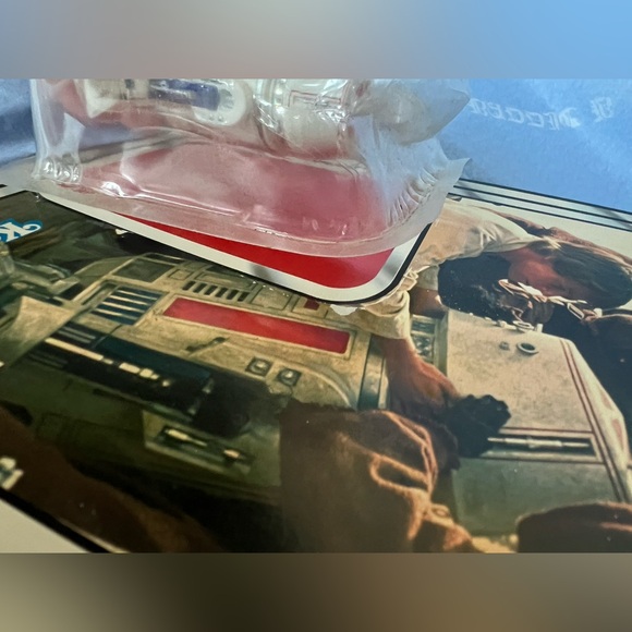 Star Wars R5-D4 Action Figure - Picture 3 of 3